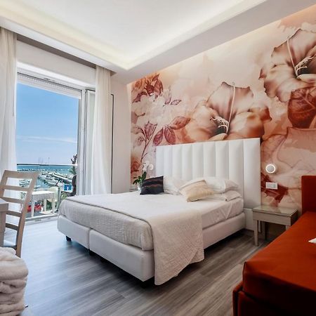 Hotel Stella D'Oro Rimini Eksteriør billede