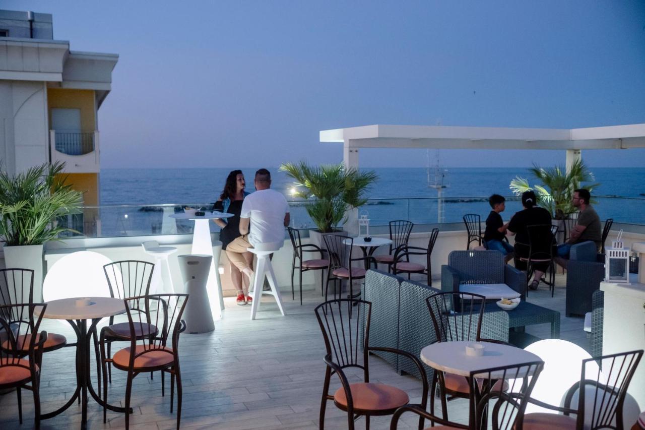 Hotel Stella D'Oro Rimini Eksteriør billede