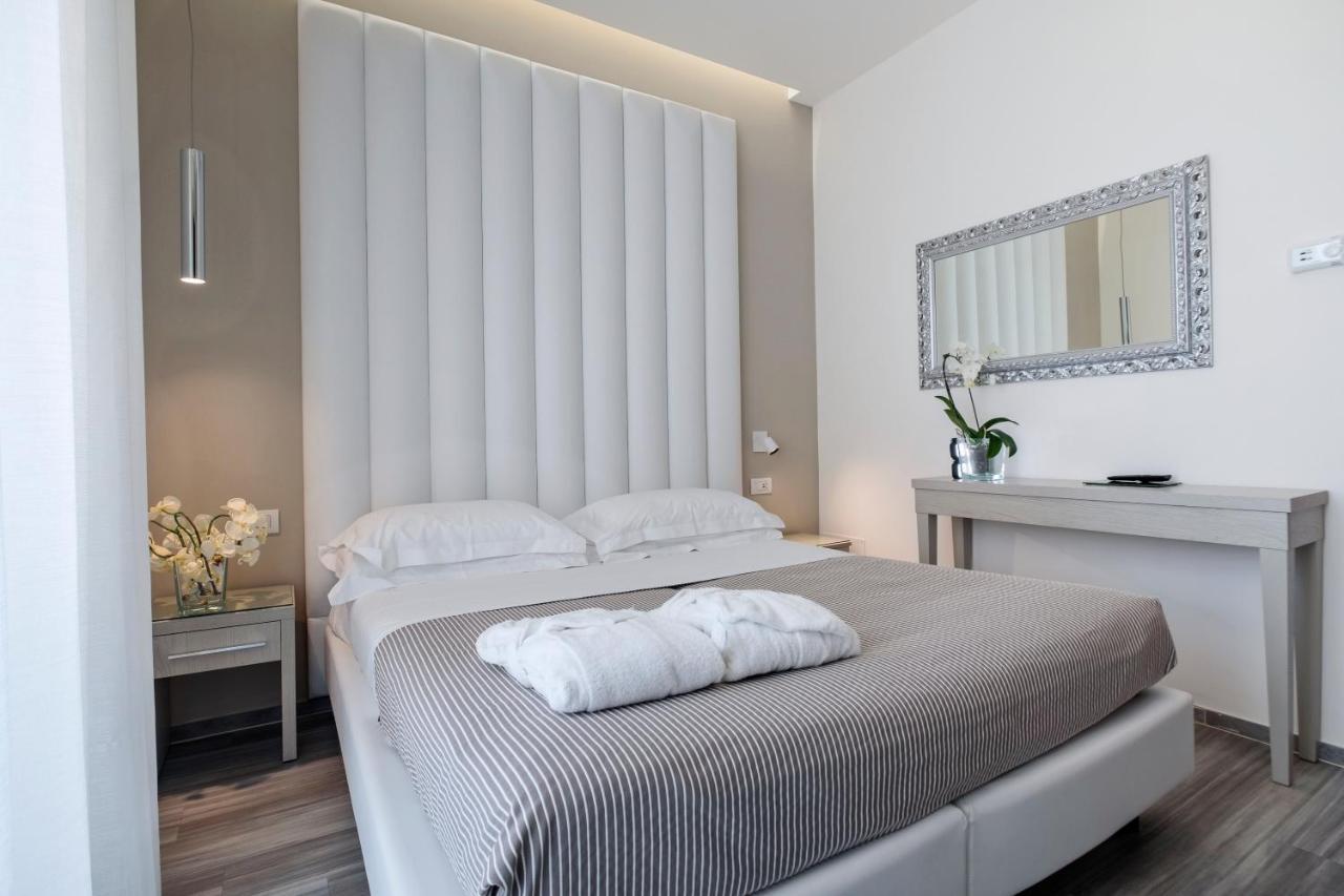 Hotel Stella D'Oro Rimini Eksteriør billede