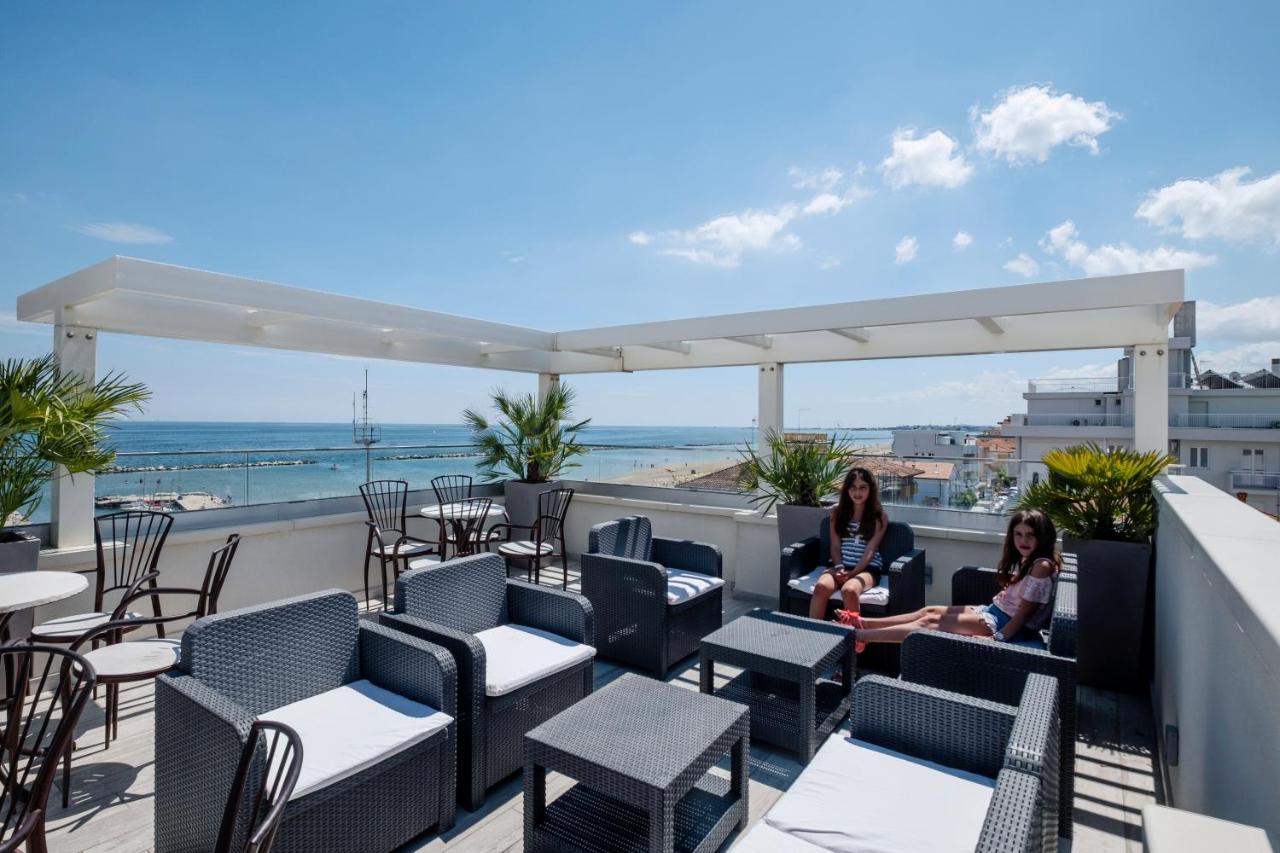 Hotel Stella D'Oro Rimini Eksteriør billede