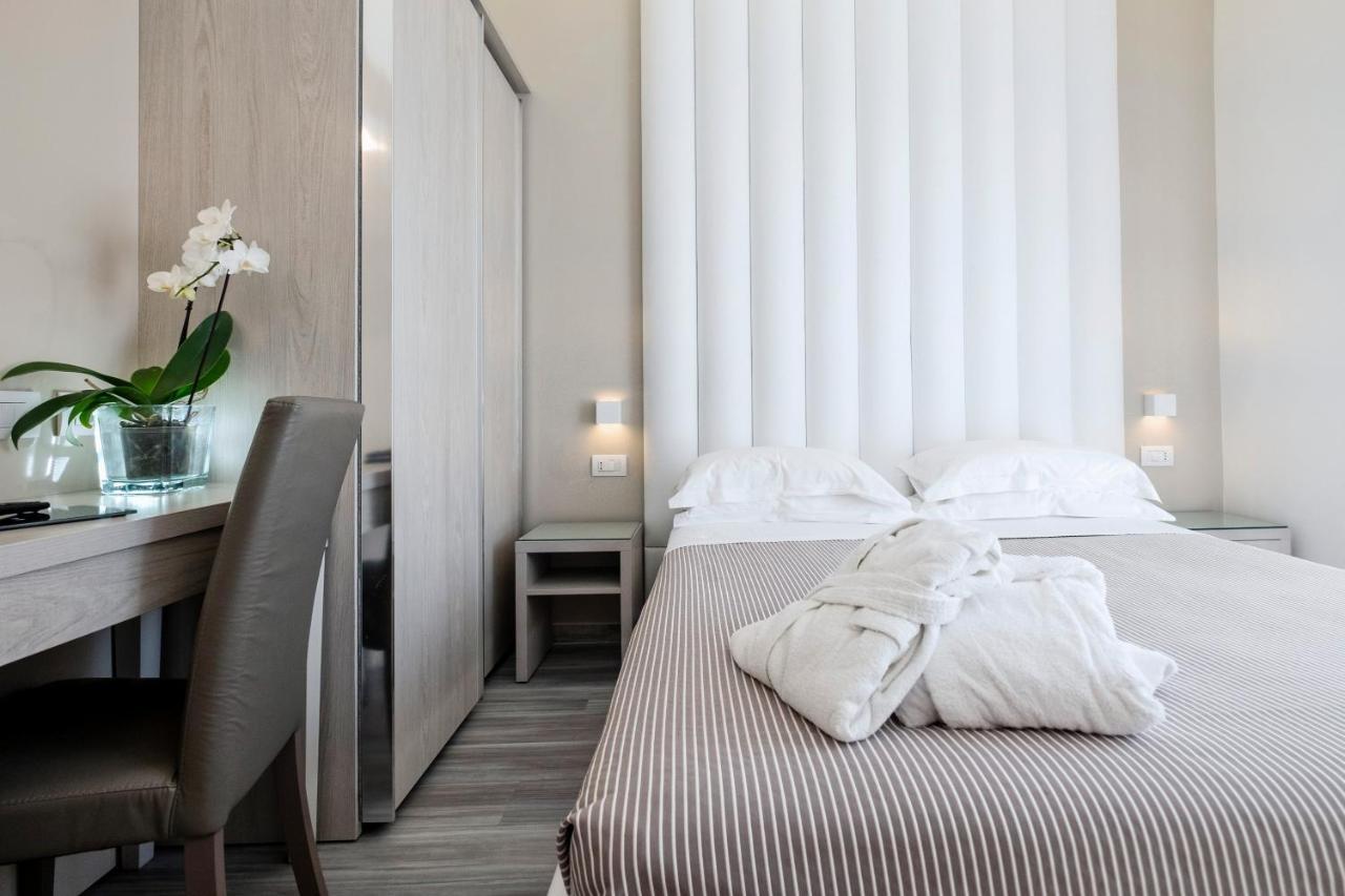 Hotel Stella D'Oro Rimini Eksteriør billede